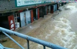 河北大暴雨最新消息（河北遭遇大暴雨昨天）